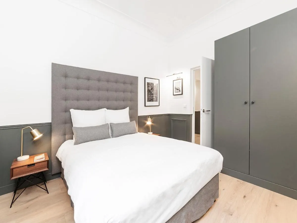 Apartman Livinparis - Luxury 3 Bedrooms Opera I